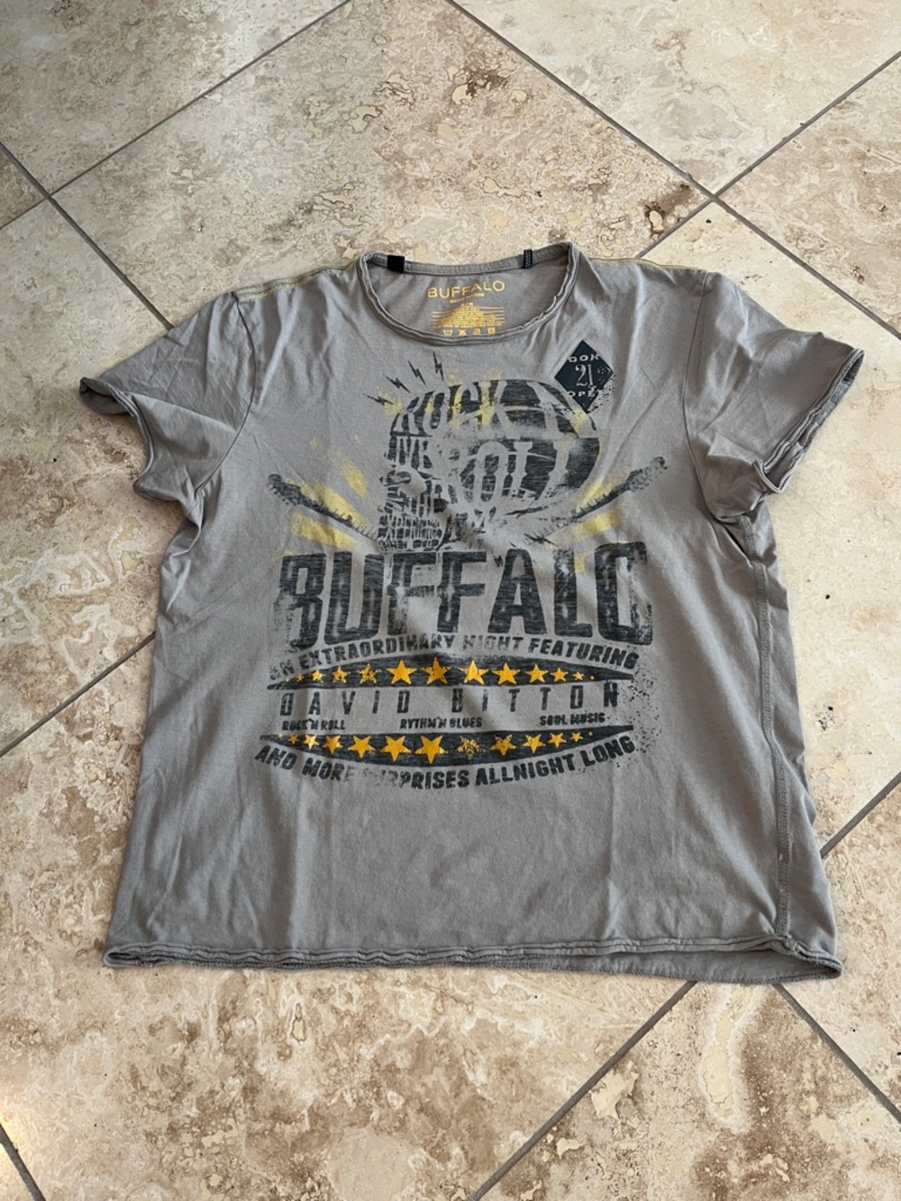 Buffalo David Bitton Brown Short-Sleeve Graphic Tee M